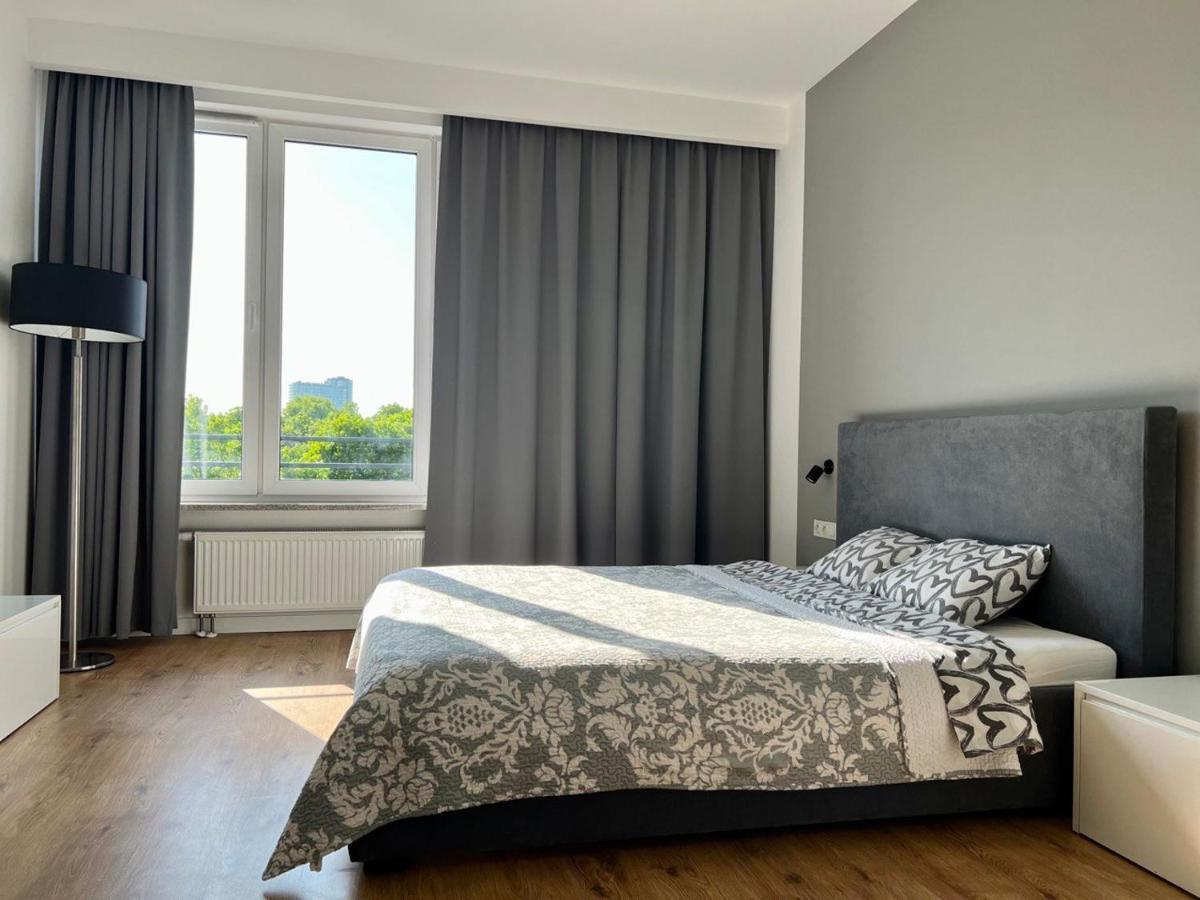 K22 Slawinska 503 Sun-City Apart Warschau Exterior foto